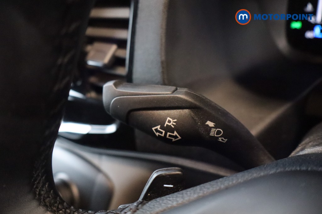 Ford Transit Limited Automatic Diesel Medium Roof Van - Stock Number (1605126) - 13th supplementary image