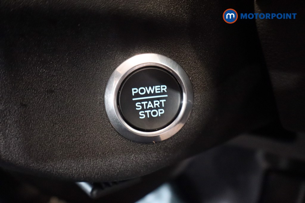 Ford Transit Limited Automatic Diesel Medium Roof Van - Stock Number (1605126) - 15th supplementary image