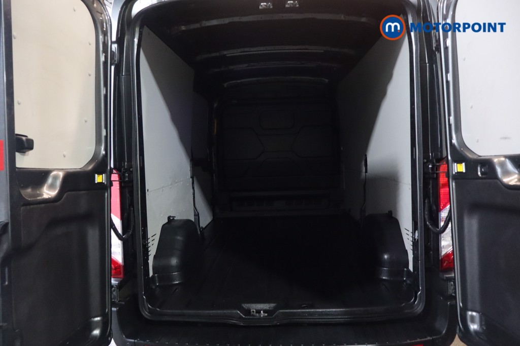 Ford Transit Limited Automatic Diesel Medium Roof Van - Stock Number (1605126) - 33rd supplementary image