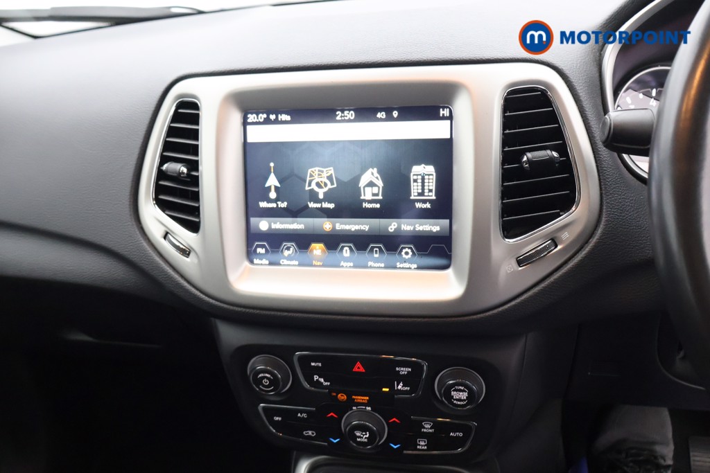 Jeep Compass Longitude Manual Petrol SUV - Stock Number (1605222) - 8th supplementary image