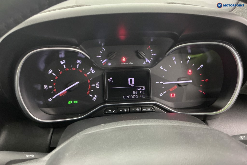 Citroen C3 Aircross Shine Plus Manual Petrol SUV - Stock Number (1606101) - 12th supplementary image