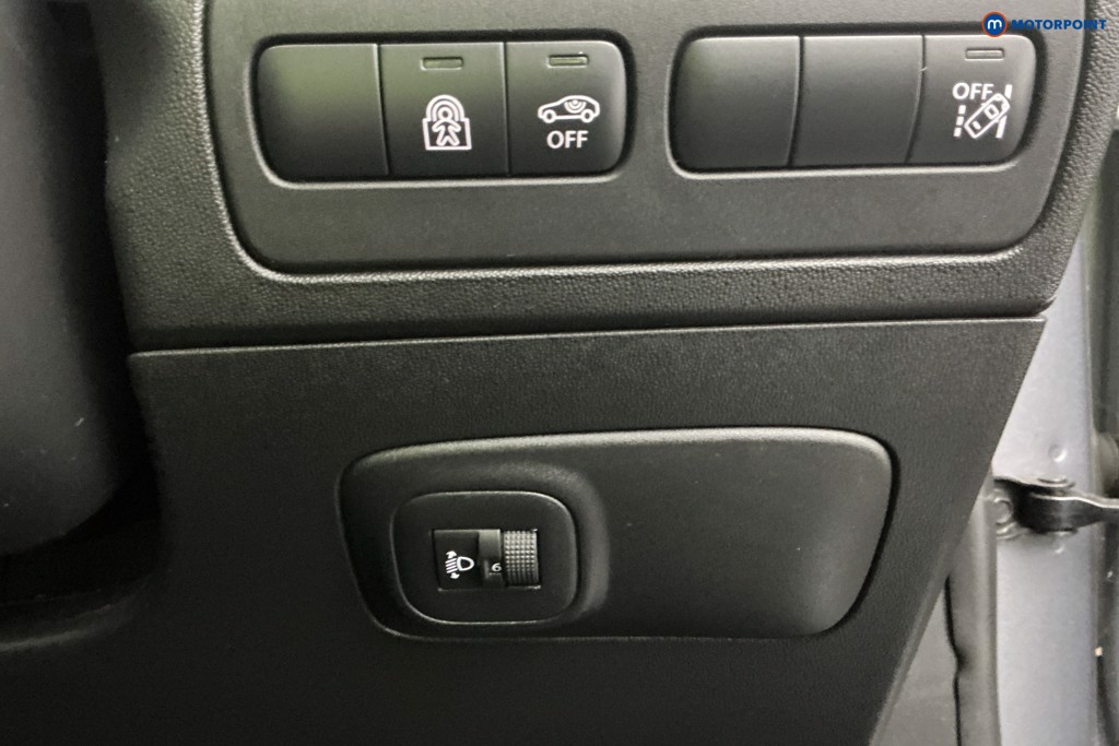 Citroen C3 Aircross Shine Plus Manual Petrol SUV - Stock Number (1606101) - 25th supplementary image