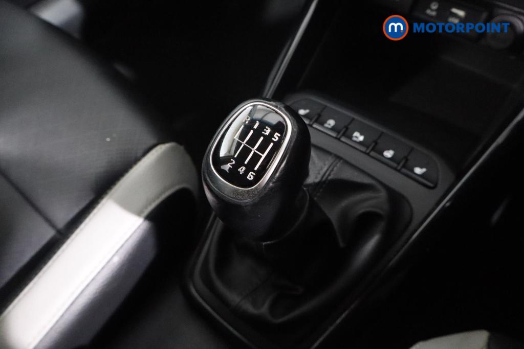 KIA Stonic 4 Manual Petrol SUV - Stock Number (1606126) - 6th supplementary image