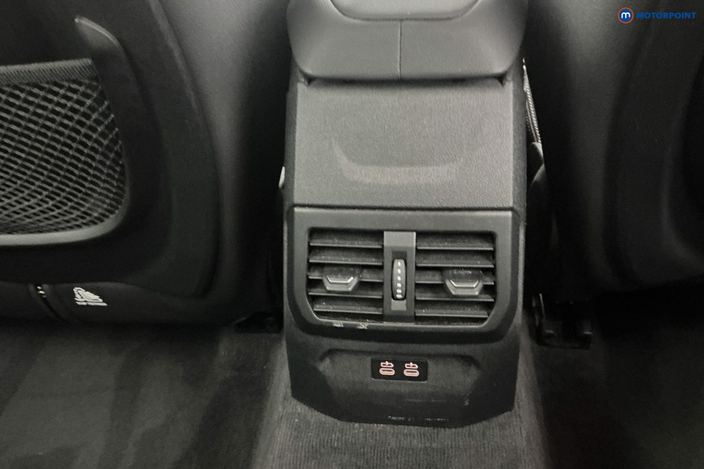 BMW 2 Series Sport Automatic Petrol Saloon - Stock Number (1606222) - 17th supplementary image