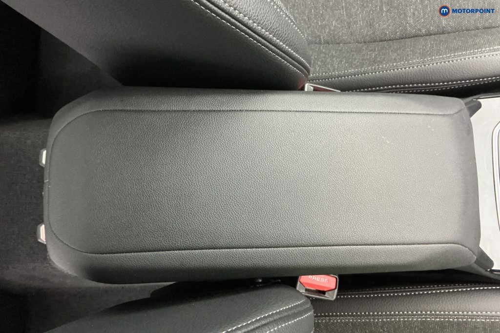 BMW 2 Series Sport Automatic Petrol Saloon - Stock Number (1606222) - 19th supplementary image