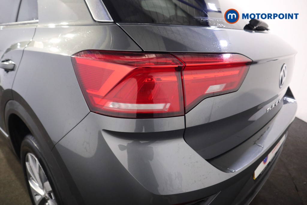Volkswagen T-Roc Design Manual Petrol SUV - Stock Number (1607195) - 23rd supplementary image