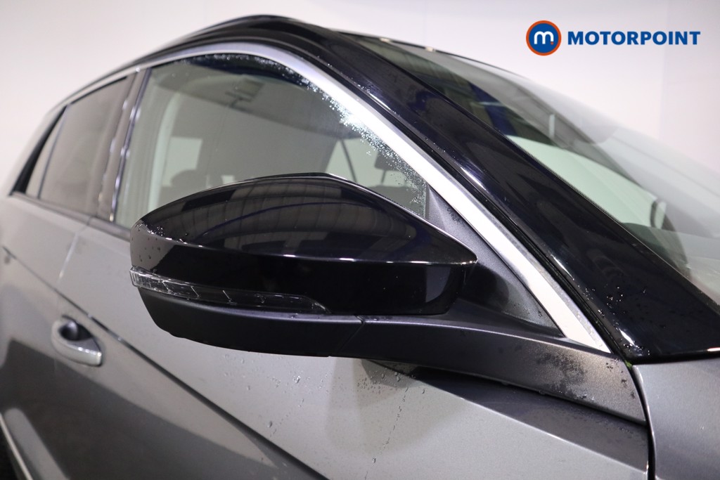 Volkswagen T-Roc Design Manual Petrol SUV - Stock Number (1607195) - 27th supplementary image