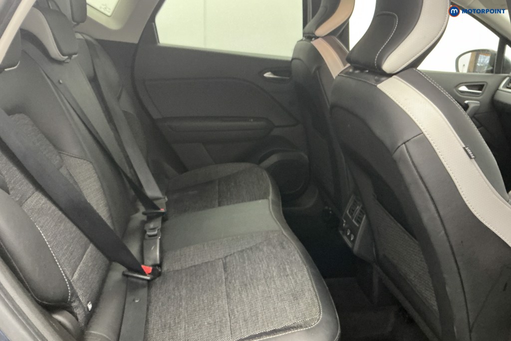 Renault Captur Techno Automatic Petrol-Electric Hybrid SUV - Stock Number (1607284) - 5th supplementary image