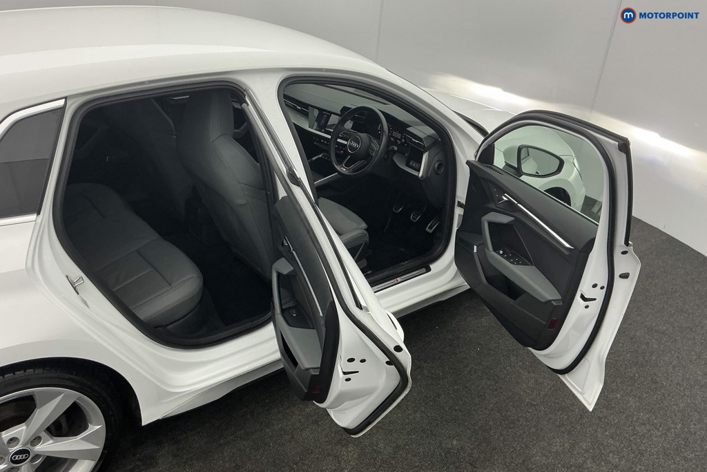 Audi A3 S Line Manual Petrol Hatchback - Stock Number (1607801) - 6th supplementary image