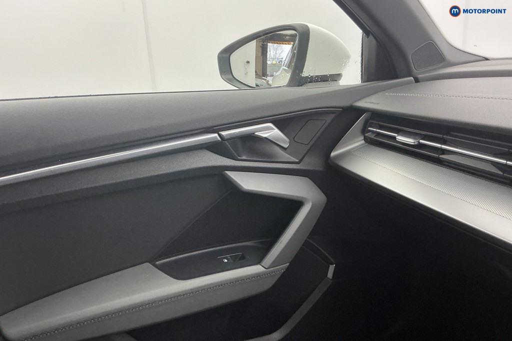 Audi A3 S Line Manual Petrol Hatchback - Stock Number (1607801) - 20th supplementary image