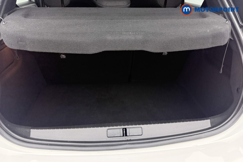 Vauxhall Corsa GS Manual Petrol Hatchback - Stock Number (1607936) - 17th supplementary image