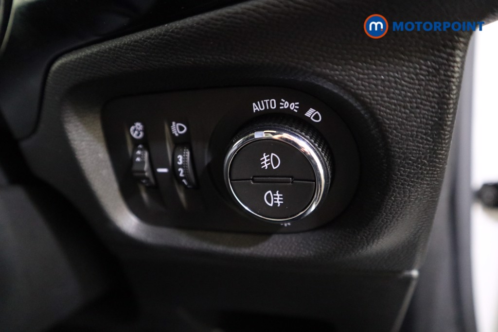 Vauxhall Corsa GS Manual Petrol Hatchback - Stock Number (1607950) - 11th supplementary image