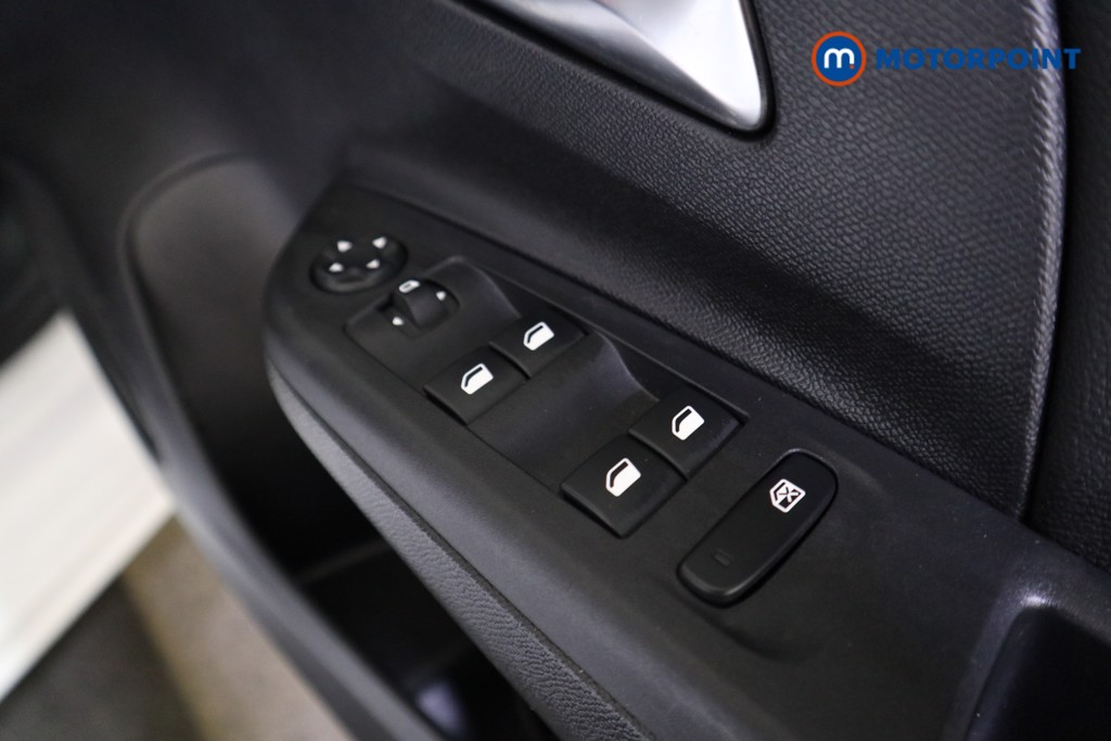 Vauxhall Corsa GS Manual Petrol Hatchback - Stock Number (1607950) - 12th supplementary image