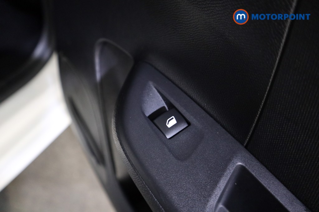 Vauxhall Corsa GS Manual Petrol Hatchback - Stock Number (1607950) - 16th supplementary image