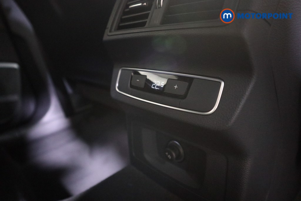 Audi Q5 Edition 1 Automatic Petrol SUV - Stock Number (1608024) - 21st supplementary image