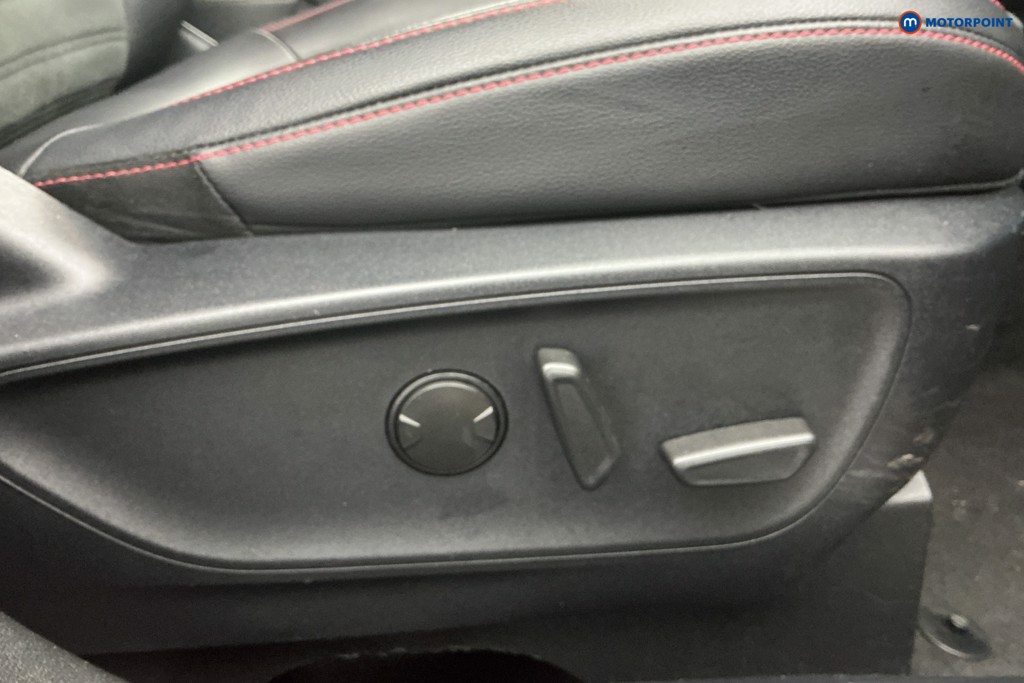 Ford Kuga St-Line X Edition Manual Diesel SUV - Stock Number (1608098) - 25th supplementary image