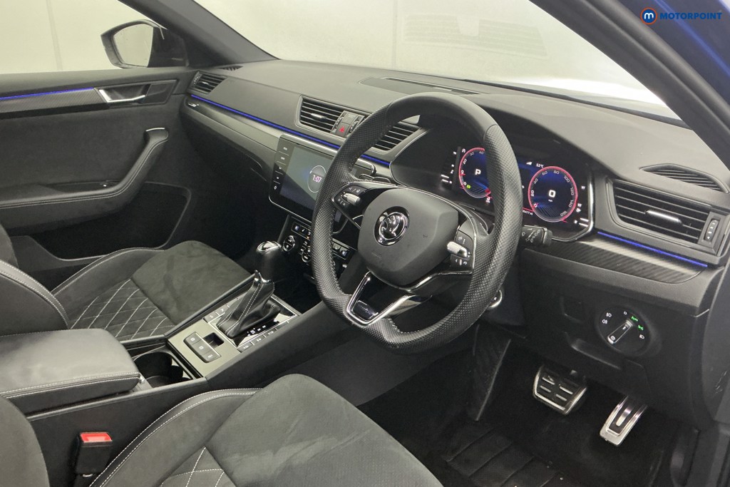 Skoda Superb Sport Line Plus Automatic Petrol Hatchback - Stock Number (1608582) - 10th supplementary image