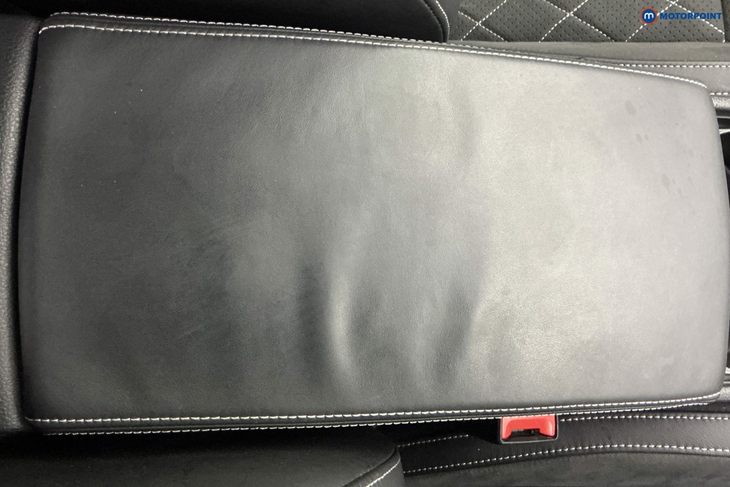 Skoda Superb Sport Line Plus Automatic Petrol Hatchback - Stock Number (1608582) - 16th supplementary image