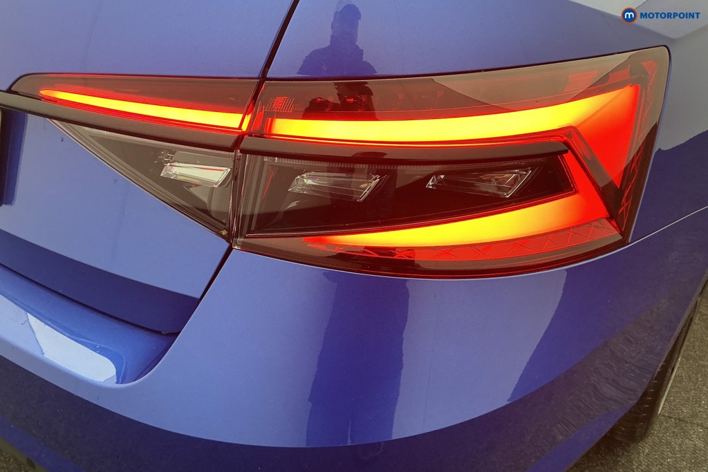Skoda Superb Sport Line Plus Automatic Petrol Hatchback - Stock Number (1608582) - 35th supplementary image