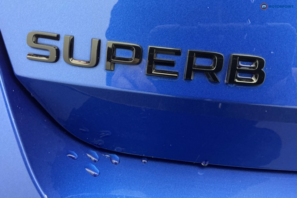 Skoda Superb Sport Line Plus Automatic Petrol Hatchback - Stock Number (1608582) - 36th supplementary image