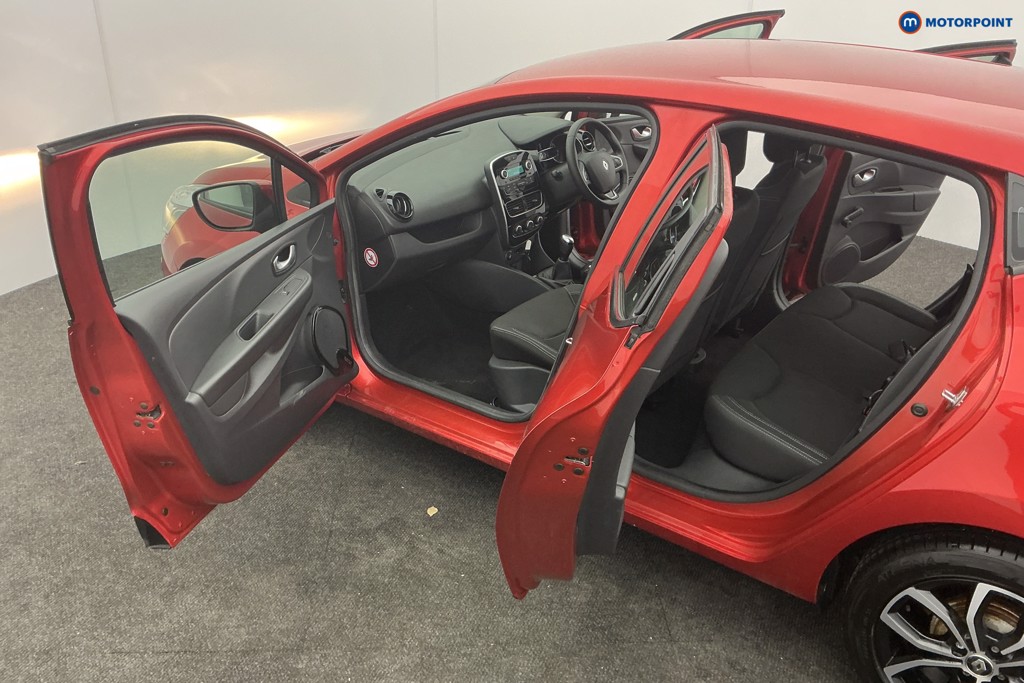 Renault Clio Play Manual Petrol Hatchback - Stock Number (1608638) - 5th supplementary image
