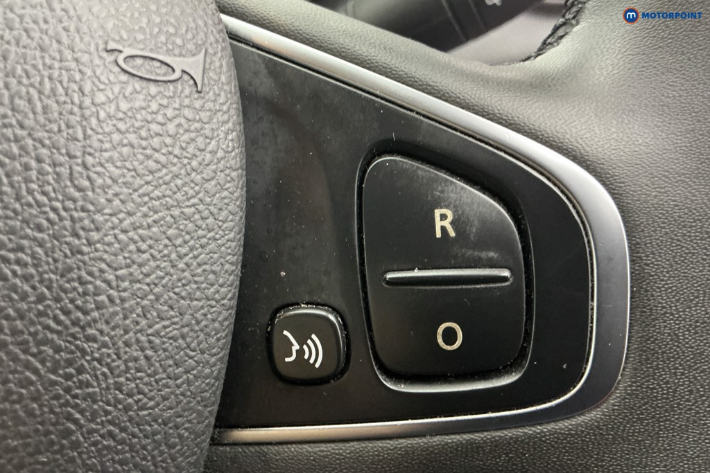 Renault Clio Play Manual Petrol Hatchback - Stock Number (1608638) - 23rd supplementary image