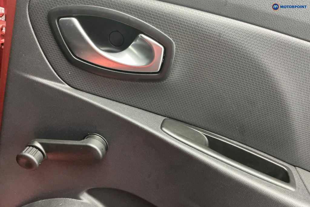 Renault Clio Play Manual Petrol Hatchback - Stock Number (1608638) - 29th supplementary image