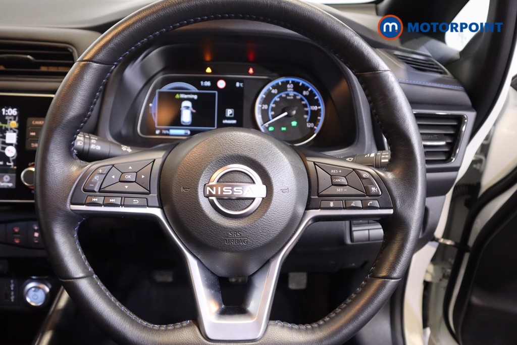 Nissan Leaf N-Connecta Automatic Electric Hatchback - Stock Number (1608773) - 3rd supplementary image