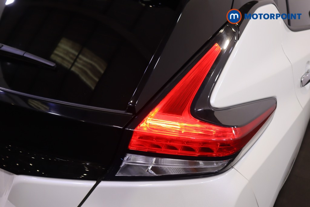 Nissan Leaf N-Connecta Automatic Electric Hatchback - Stock Number (1608773) - 32nd supplementary image