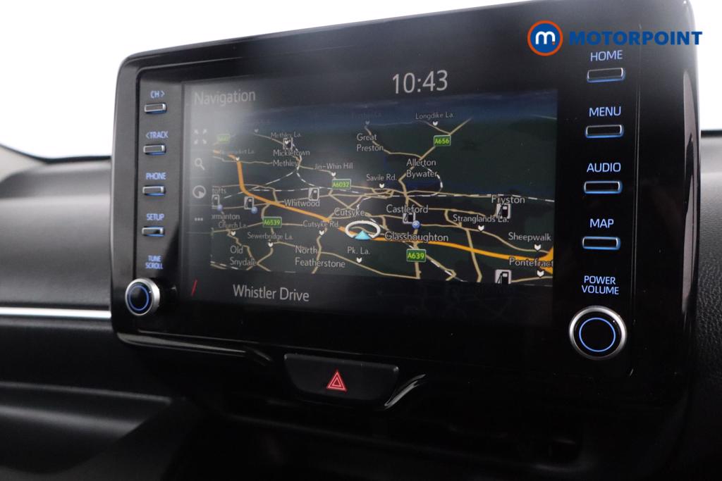 Toyota Yaris Design Automatic Petrol-Electric Hybrid Hatchback - Stock Number (1608901) - 4th supplementary image