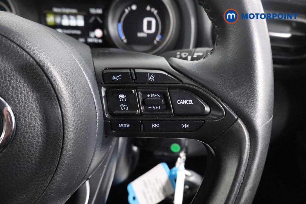 Toyota Yaris Design Automatic Petrol-Electric Hybrid Hatchback - Stock Number (1608901) - 10th supplementary image
