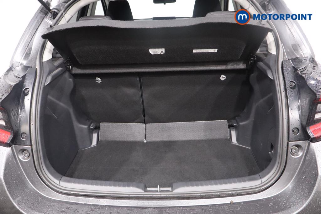 Toyota Yaris Design Automatic Petrol-Electric Hybrid Hatchback - Stock Number (1608901) - 18th supplementary image