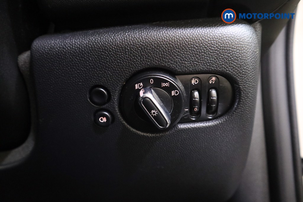 Mini Convertible Cooper Classic Automatic Petrol Convertible - Stock Number (1608979) - 10th supplementary image