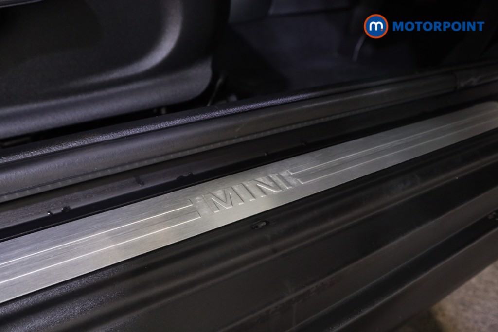 Mini Convertible Cooper Classic Automatic Petrol Convertible - Stock Number (1608979) - 13th supplementary image