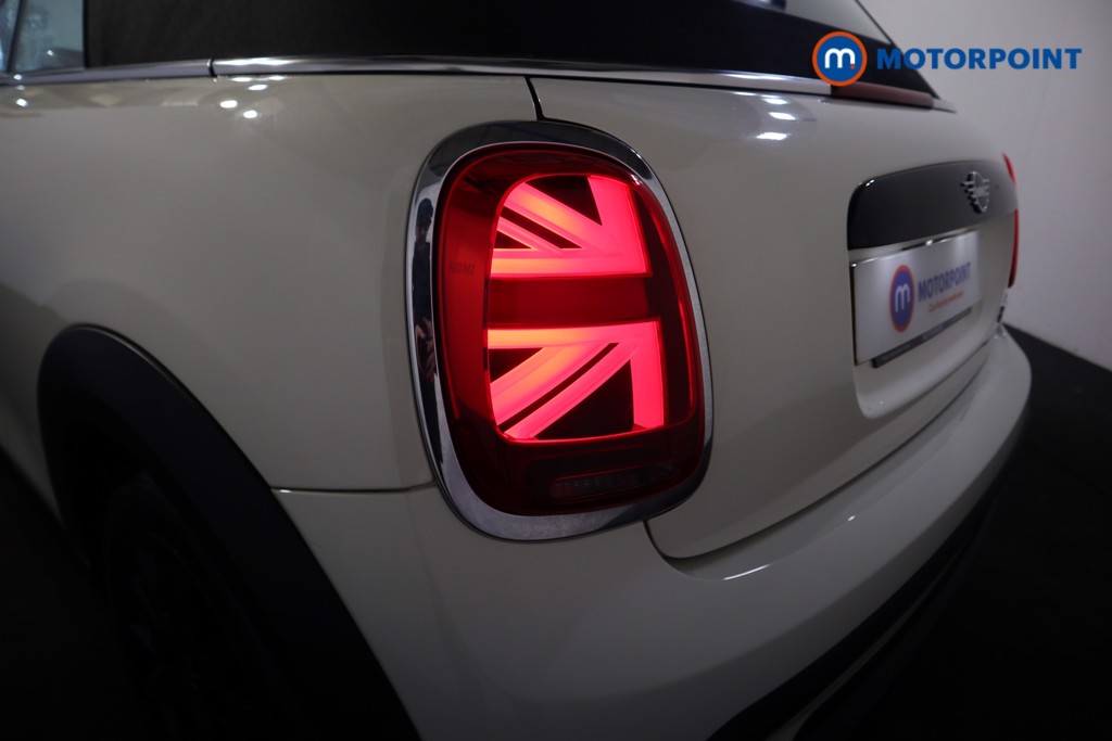 Mini Convertible Cooper Classic Automatic Petrol Convertible - Stock Number (1608979) - 24th supplementary image