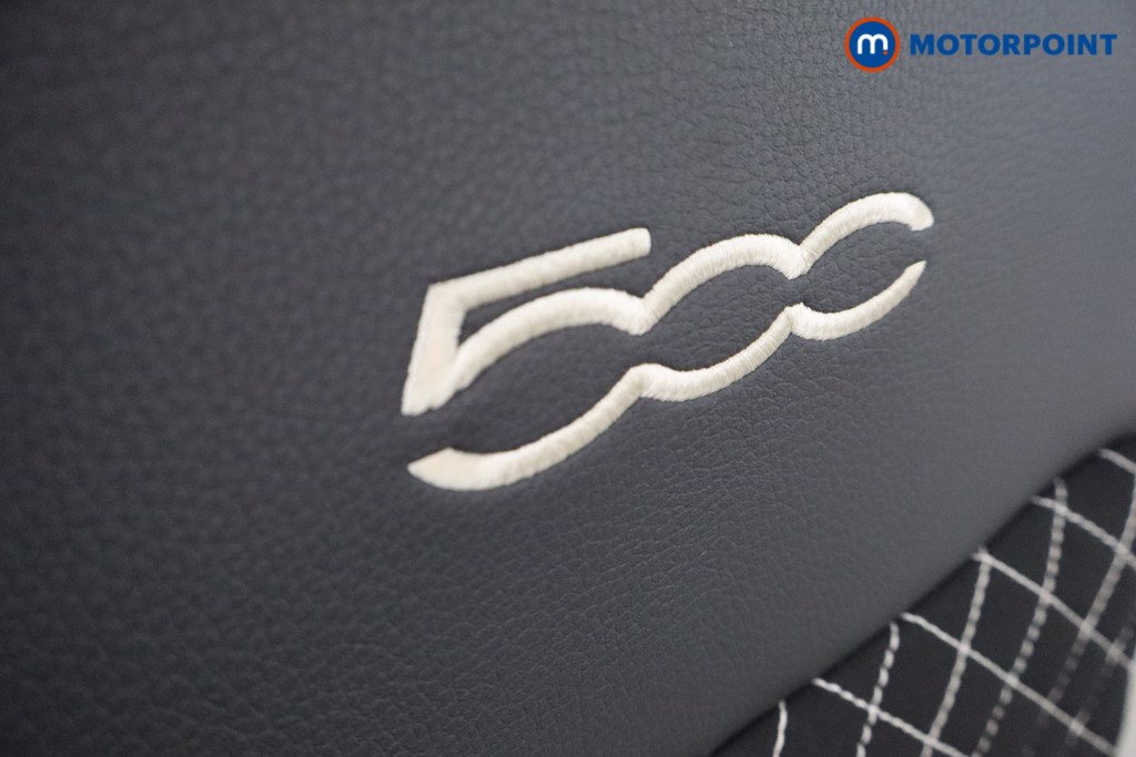 Fiat 500 Dolcevita Manual Petrol Convertible - Stock Number (1609220) - 9th supplementary image