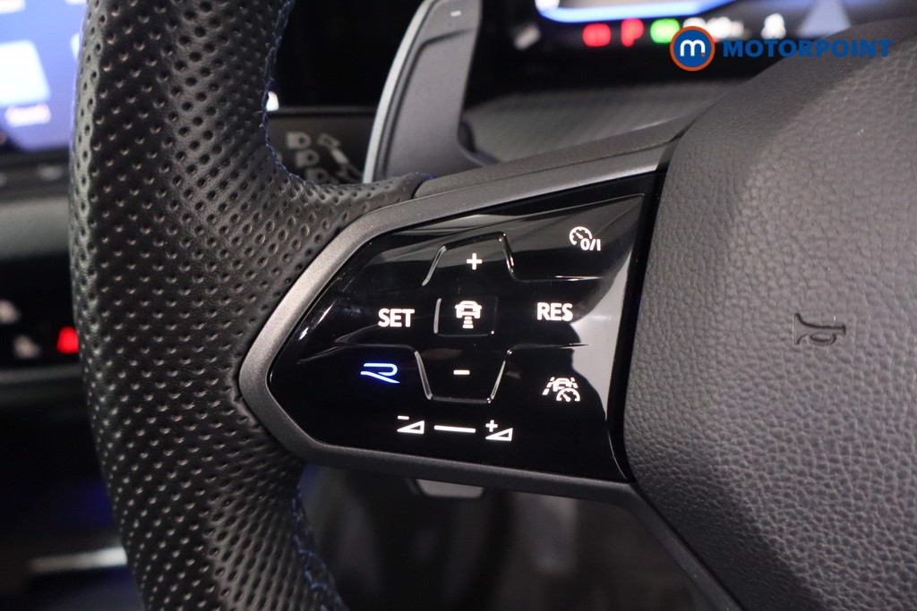Volkswagen Golf R Automatic Petrol Hatchback - Stock Number (1609344) - 7th supplementary image