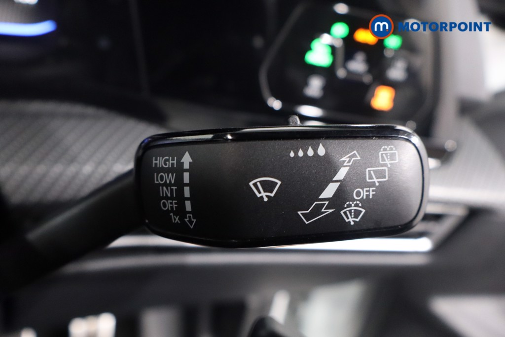 Volkswagen Golf R Automatic Petrol Hatchback - Stock Number (1609344) - 15th supplementary image