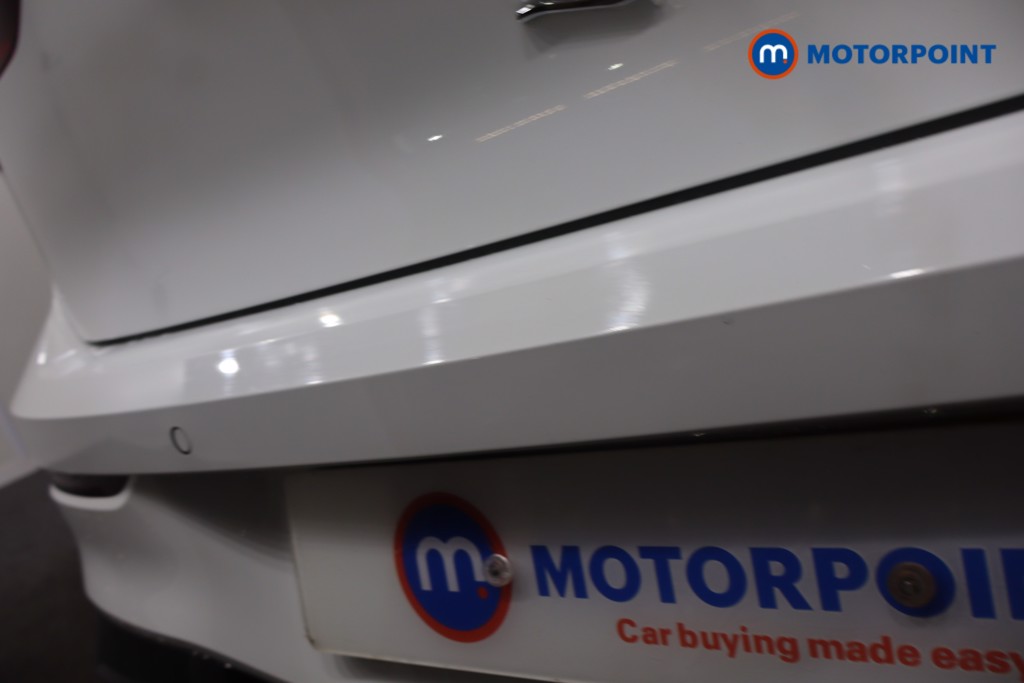 Volkswagen Golf R Automatic Petrol Hatchback - Stock Number (1609344) - 38th supplementary image