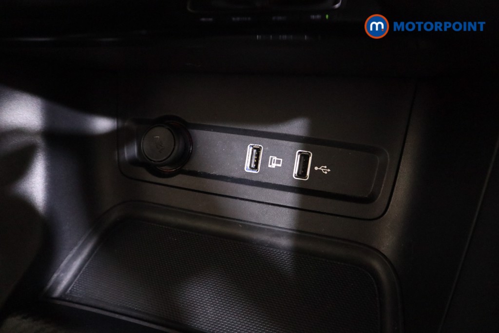 Mg Motor Uk ZS Exclusive Manual Petrol SUV - Stock Number (1609397) - 10th supplementary image