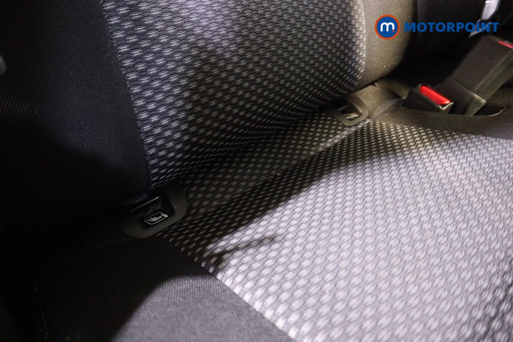 Suzuki Vitara Sz-T Manual Petrol SUV - Stock Number (1609583) - 13th supplementary image