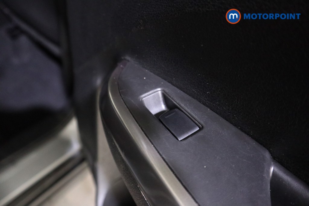 Suzuki Vitara Sz-T Manual Petrol SUV - Stock Number (1609583) - 14th supplementary image