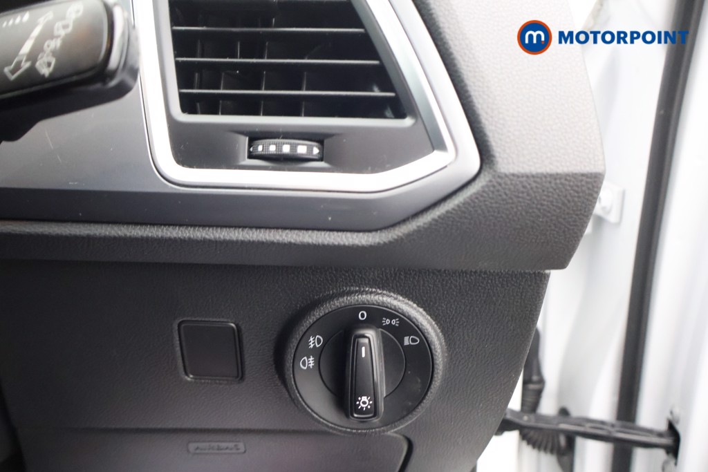 Seat Ateca Se Technology Manual Petrol SUV - Stock Number (1609666) - 6th supplementary image