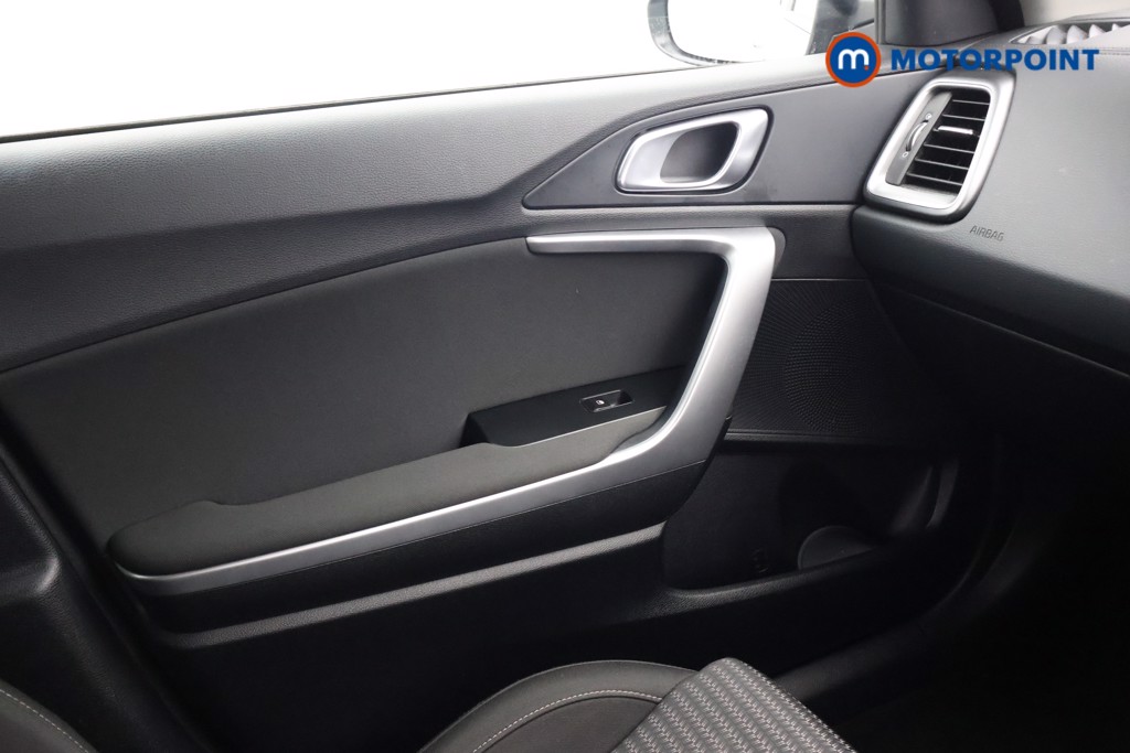 KIA Xceed 2 Manual Petrol Hatchback - Stock Number (1610011) - 11th supplementary image