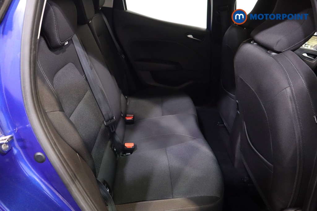 Renault Clio Iconic Edition Manual Petrol Hatchback - Stock Number (1610051) - 7th supplementary image