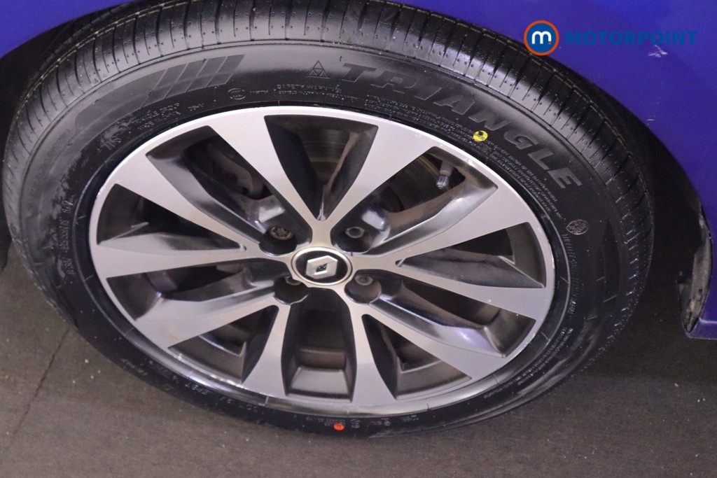 Renault Clio Iconic Edition Manual Petrol Hatchback - Stock Number (1610051) - 10th supplementary image