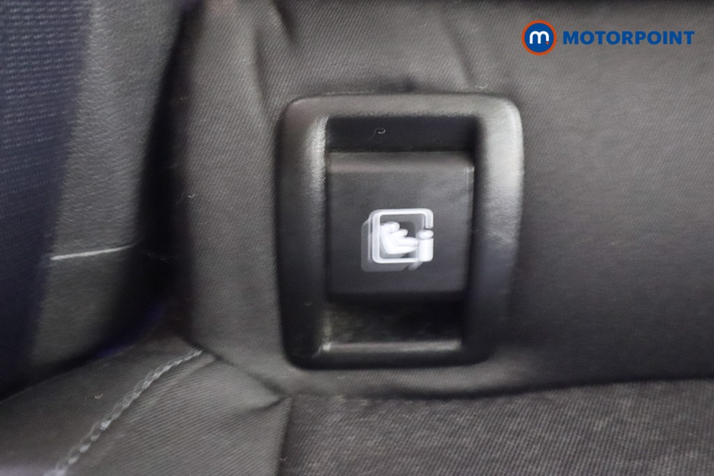 Renault Clio Iconic Edition Manual Petrol Hatchback - Stock Number (1610051) - 27th supplementary image