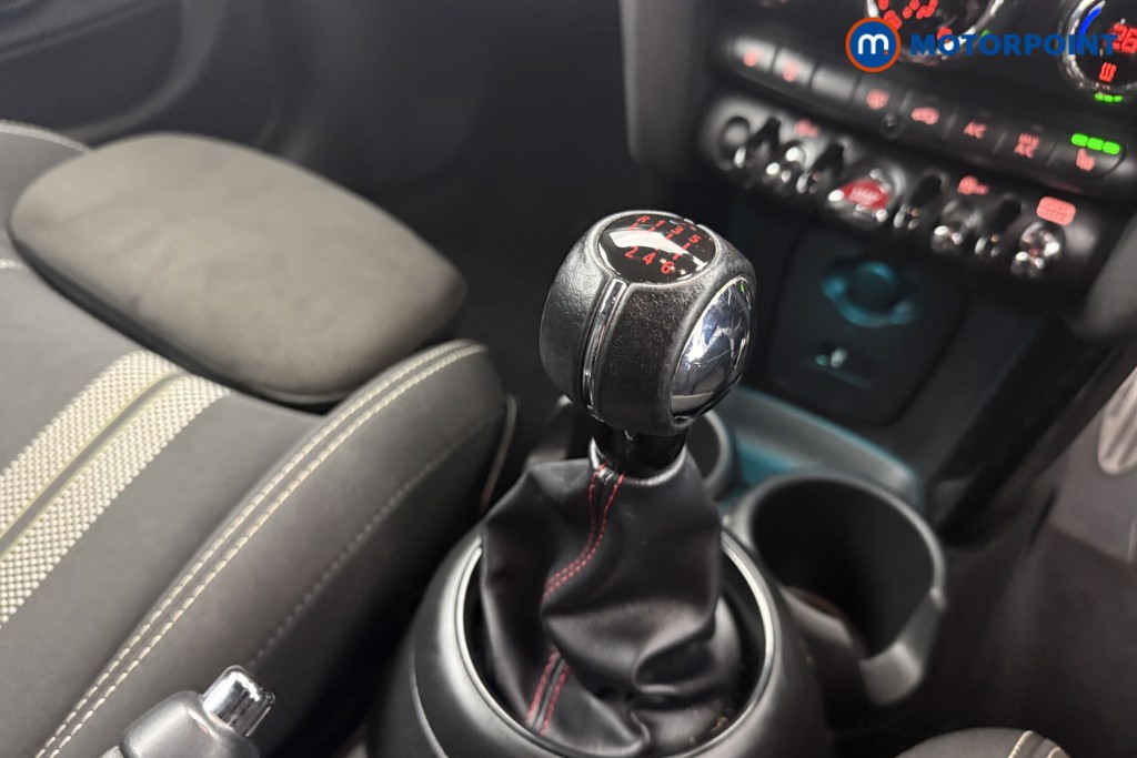 Mini Hatchback Cooper S Sport Manual Petrol Hatchback - Stock Number (1610082) - 13th supplementary image