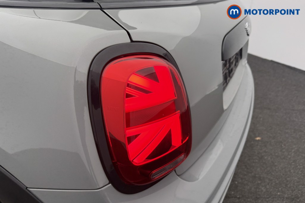 Mini Hatchback Cooper S Sport Manual Petrol Hatchback - Stock Number (1610082) - 24th supplementary image