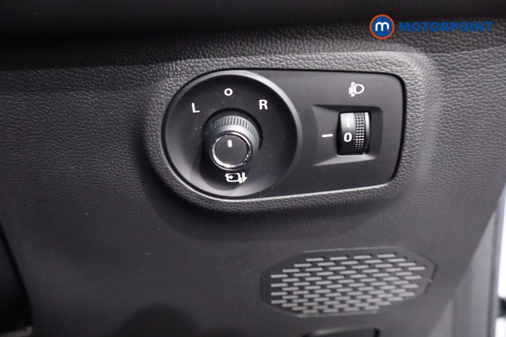 Mg Motor Uk ZS Trophy Ev Automatic Electric SUV - Stock Number (1610233) - 17th supplementary image